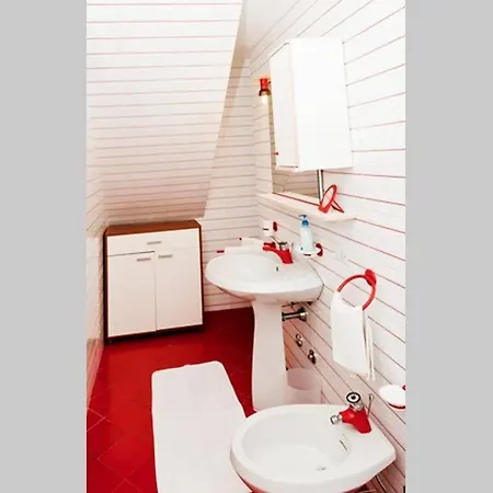 Apartment Casa Facchinetti Orange Malcesine