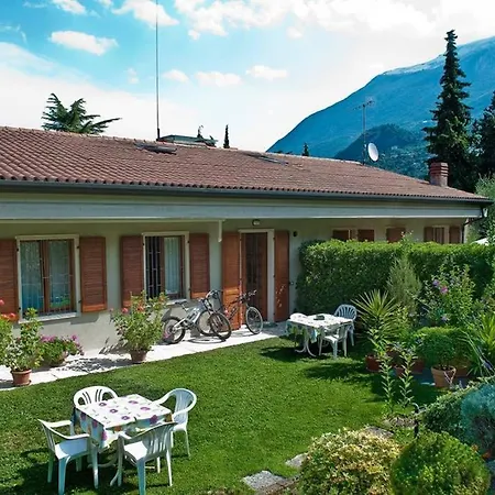 Casa Facchinetti Orange Apartment *